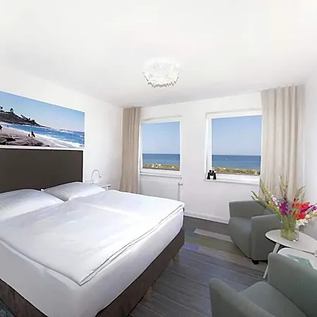 California מלון 4*