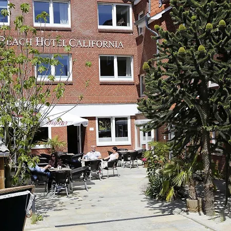 California Hotell 4*